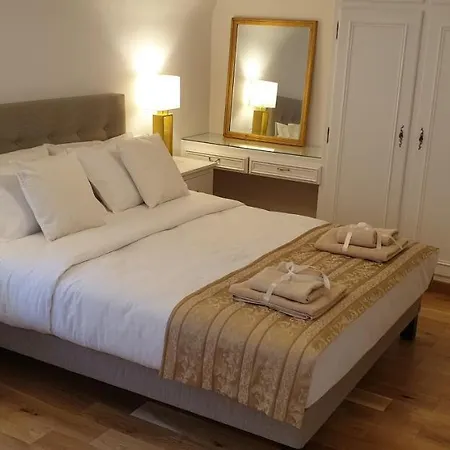 Bed & Breakfast Crown Roads