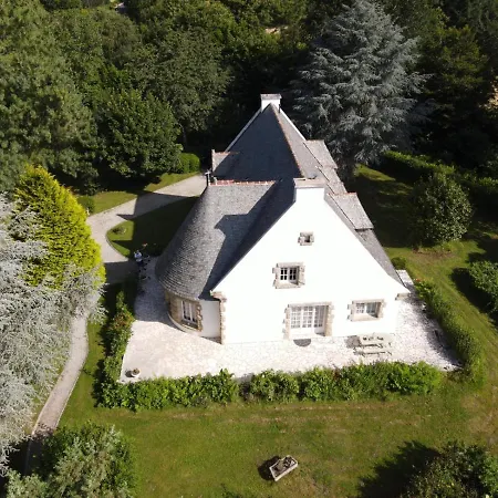 Crown Roads Bed & Breakfast *